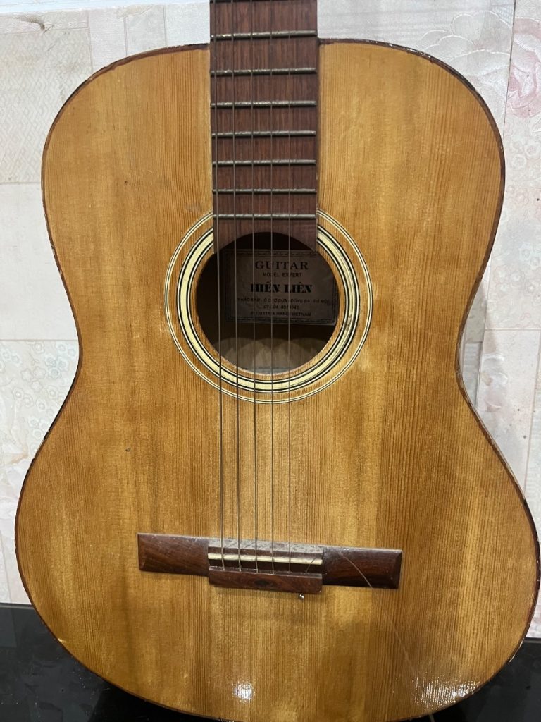 Đàn guitar — ảnh 2